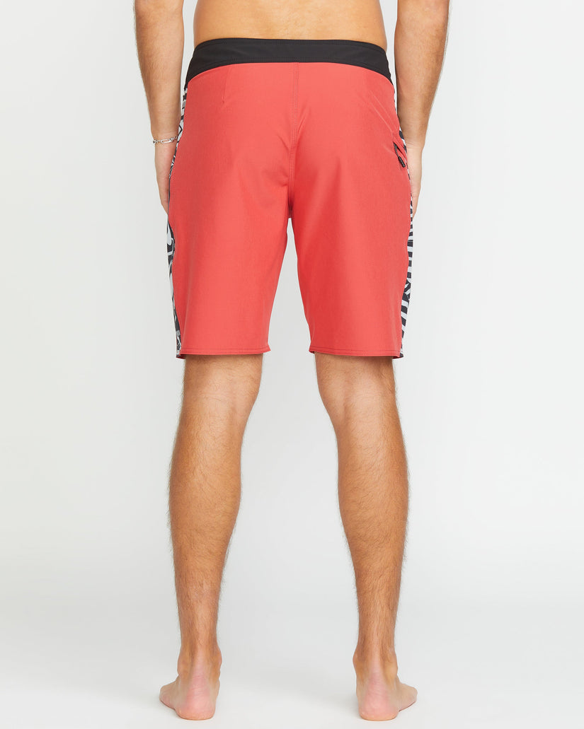 Mingle Mod 20" Boardshort - CRANBERRY