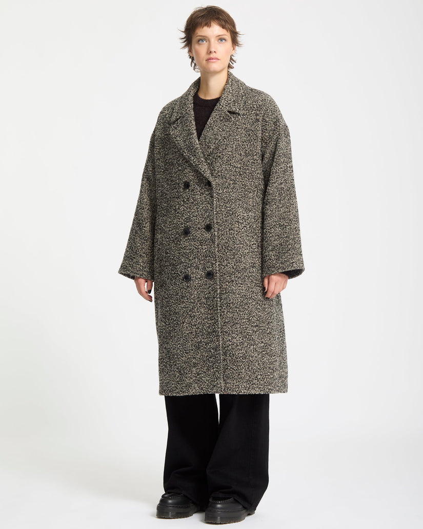 Eastcoat Coat - Black White