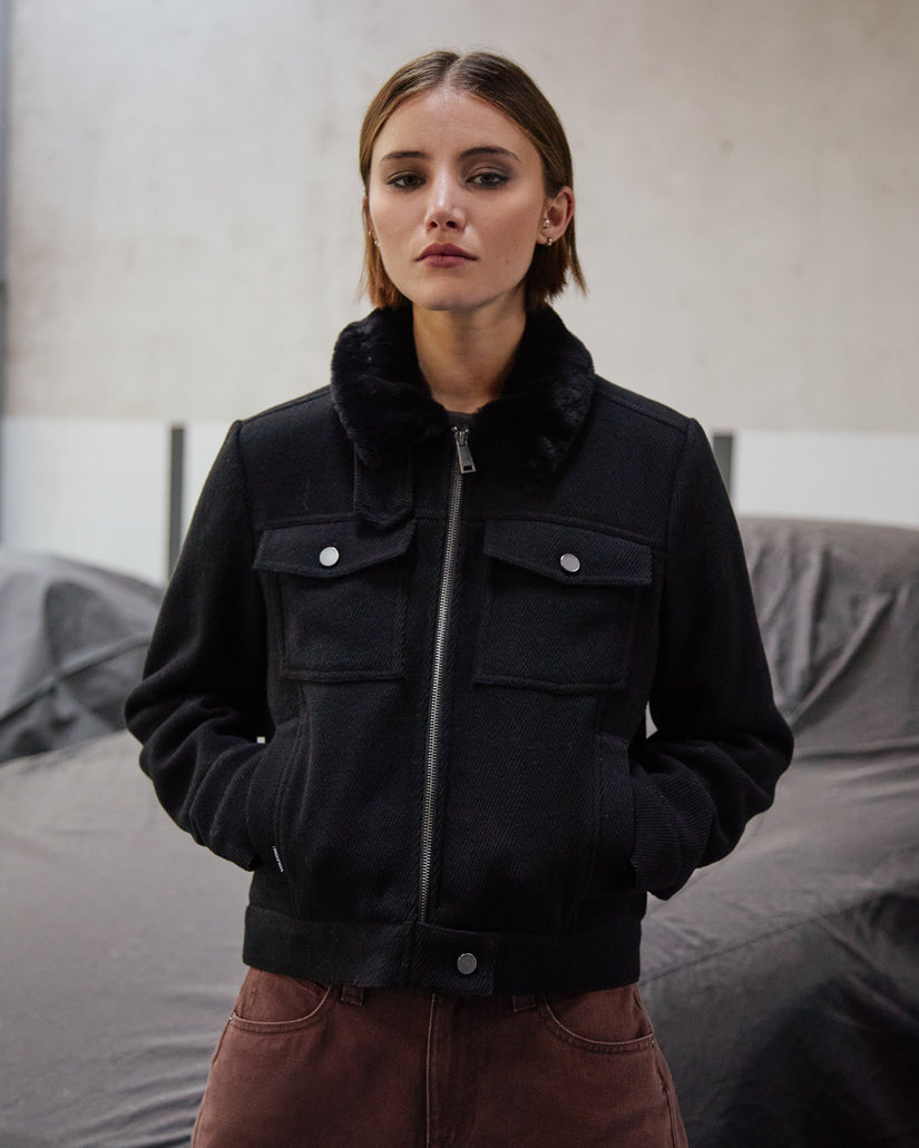 Gilscot Jacket - Black
