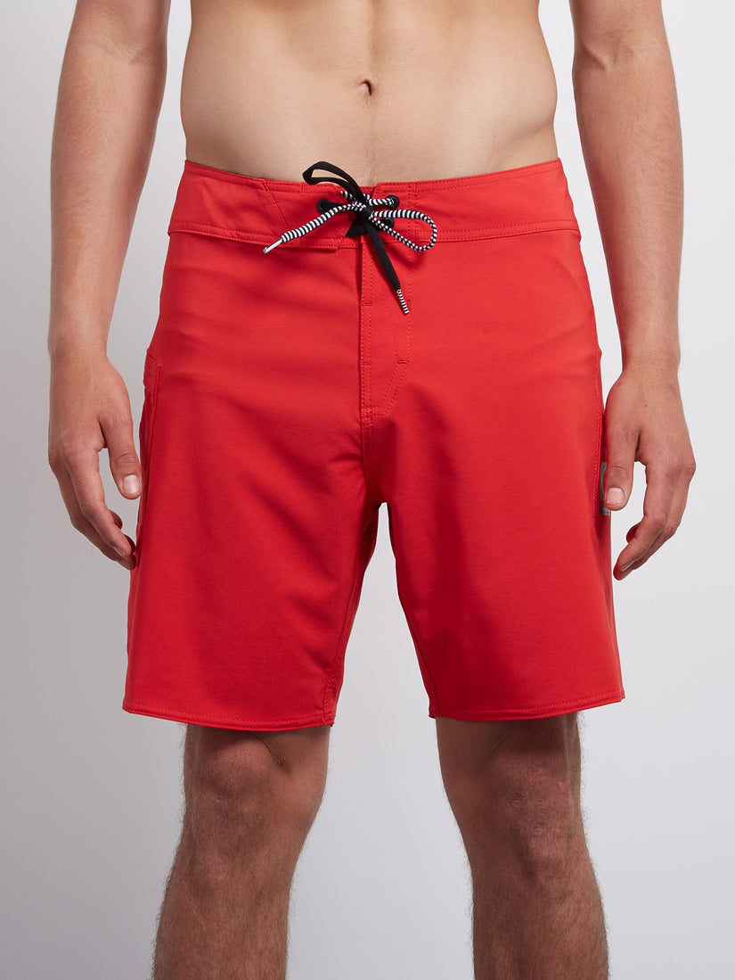 Lido Solid Mod 18 Boardshort - True Red
